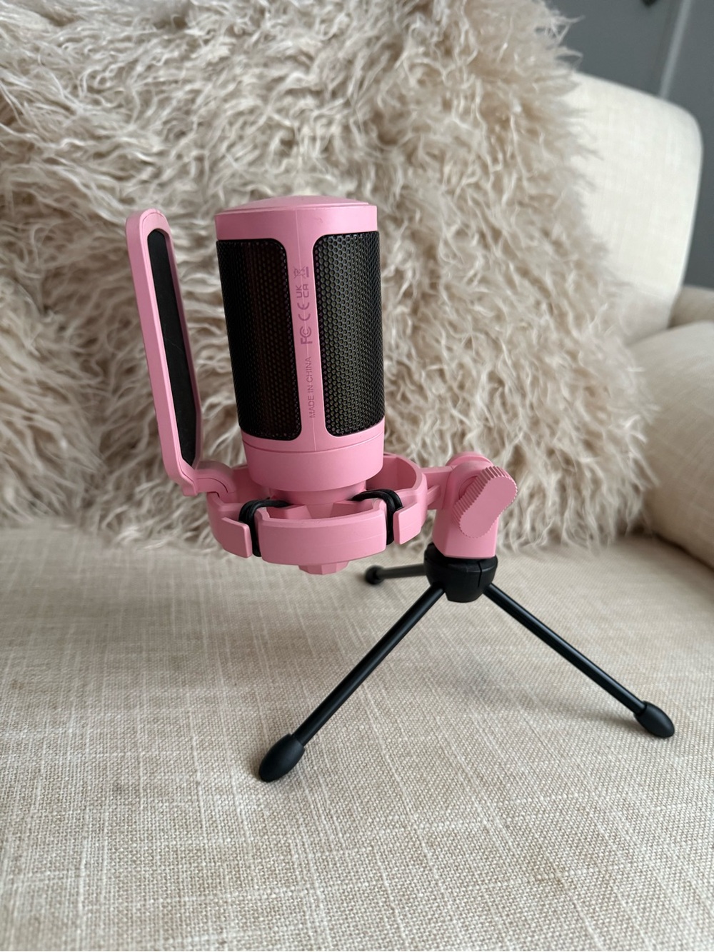 Pink USB Gaming Microphone, Condenser RGB Mic for PC/PS5